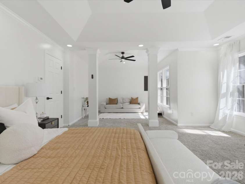 7702 Harrington Woods Road, Charlotte, NC 28269.  MLS# CAR4362387, YatesRealty ID 7016. 