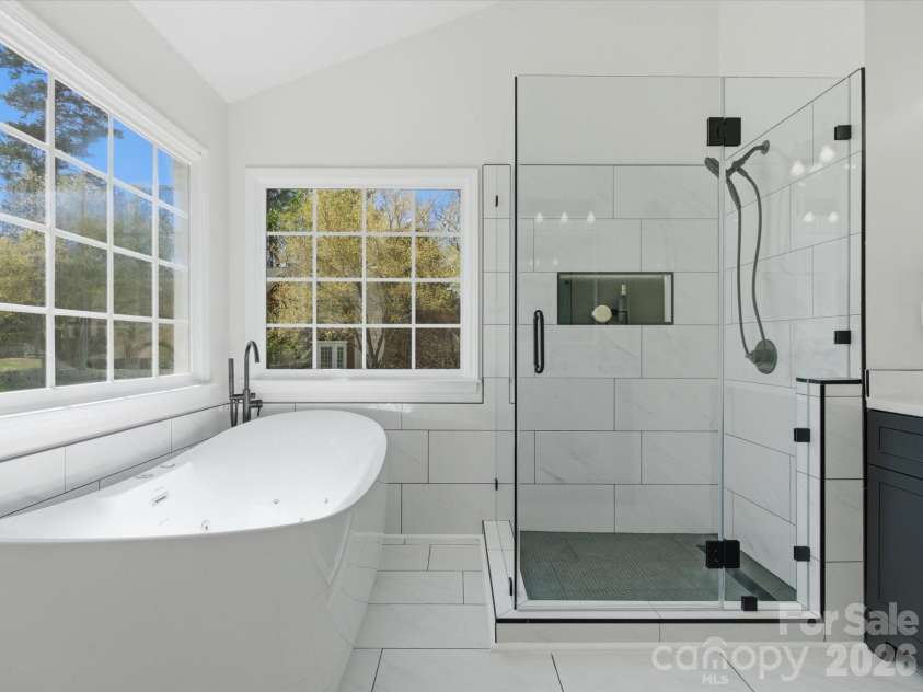 7702 Harrington Woods Road, Charlotte, NC 28269.  MLS# CAR4362387, YatesRealty ID 7016. 