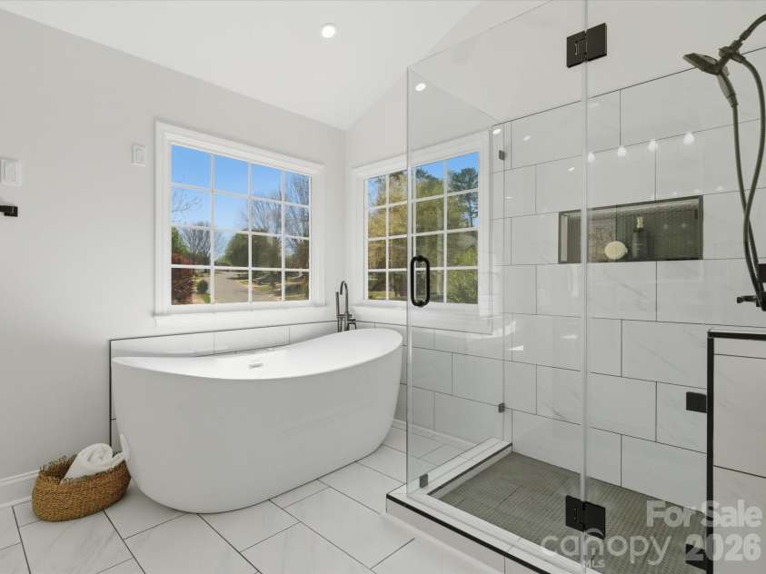 7702 Harrington Woods Road, Charlotte, NC 28269.  MLS# CAR4362387, YatesRealty ID 7016. 