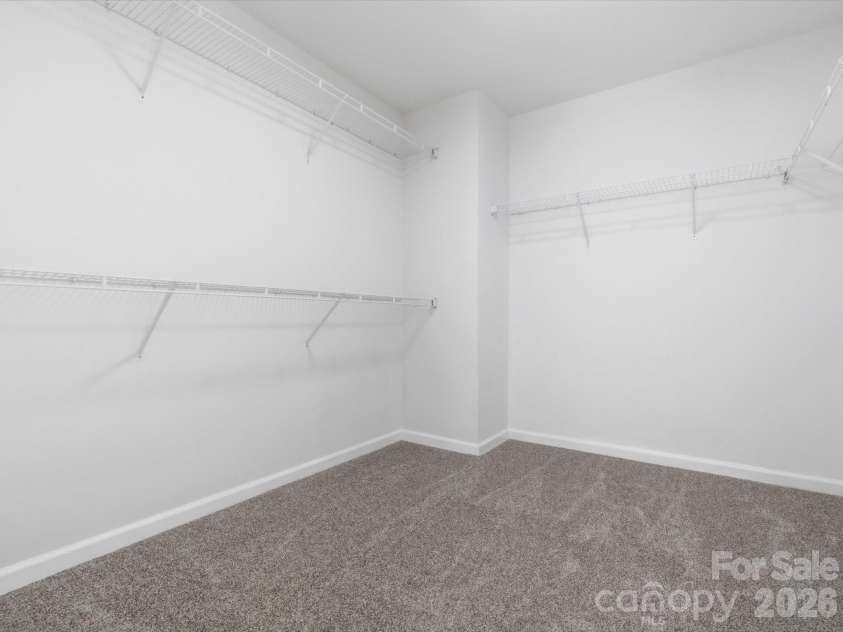 7702 Harrington Woods Road, Charlotte, NC 28269.  MLS# CAR4362387, YatesRealty ID 7016. 