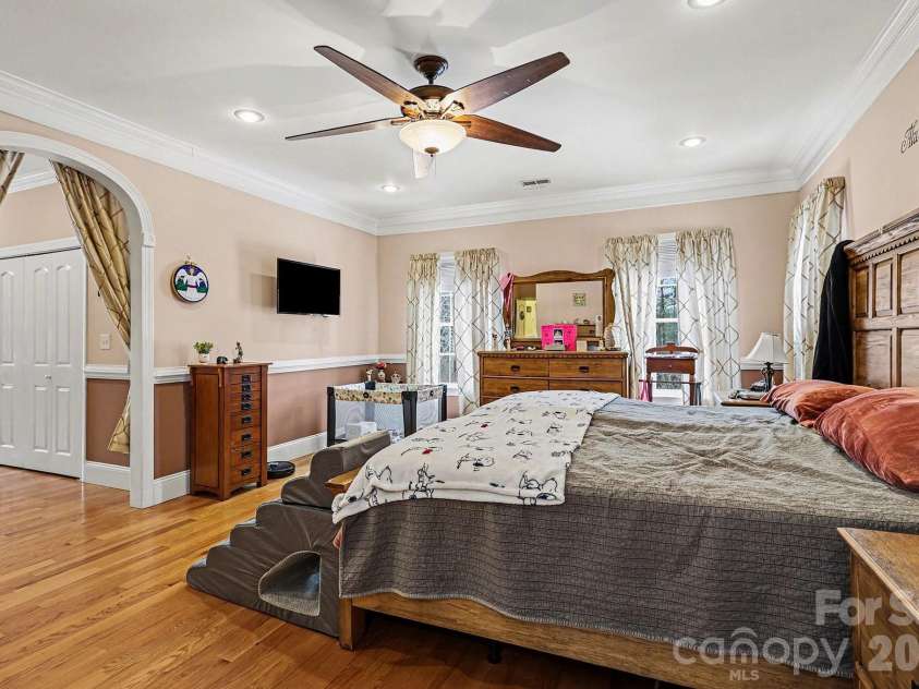7710 Mcgee Trail, Tobaccoville, NC 27050.  MLS# CAR4343102, YatesRealty ID 7017. 