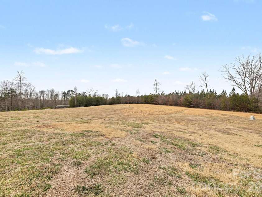7710 Mcgee Trail, Tobaccoville, NC 27050.  MLS# CAR4343102, YatesRealty ID 7017. 