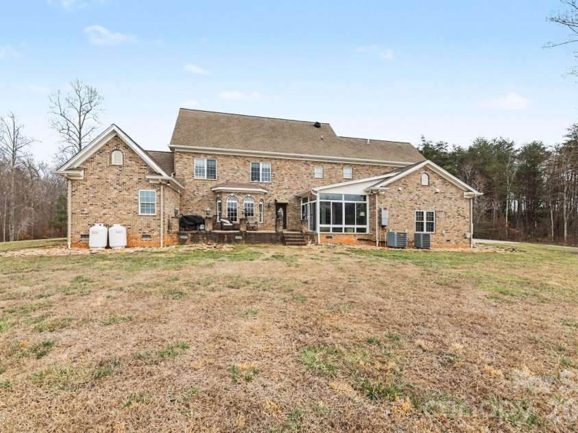7710 Mcgee Trail, Tobaccoville, NC 27050.  MLS# CAR4343102, YatesRealty ID 7017. 