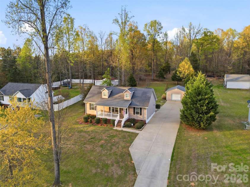 340 Fleetwood Road, York, SC 29745.  MLS# CAR4361677, YatesRealty ID 7018. 