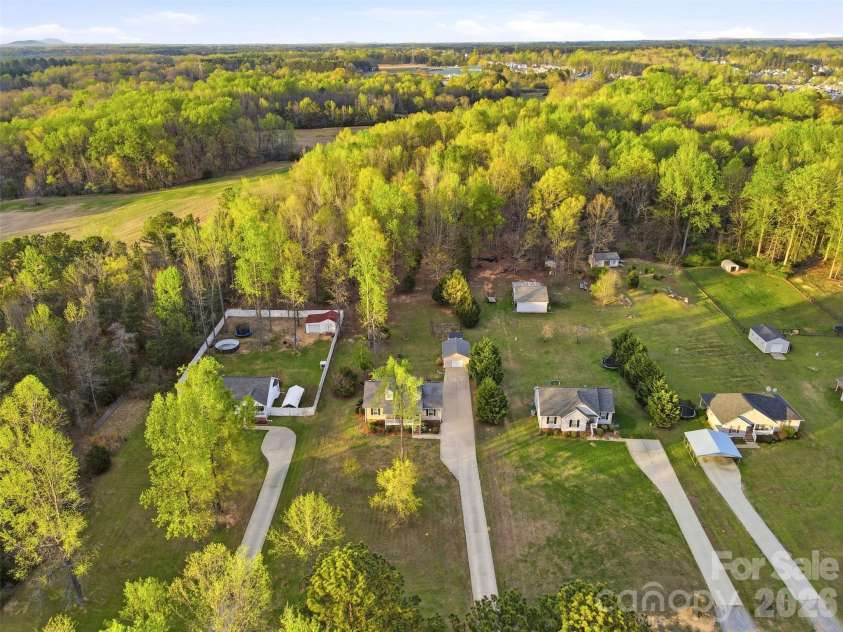 340 Fleetwood Road, York, SC 29745.  MLS# CAR4361677, YatesRealty ID 7018. 