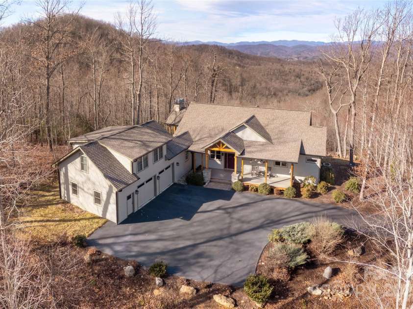69 Pepperbush Road, Brevard, NC 28712.  MLS# CAR4329765, YatesRealty ID 7019. 