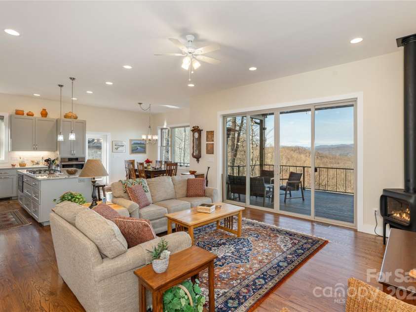 69 Pepperbush Road, Brevard, NC 28712.  MLS# CAR4329765, YatesRealty ID 7019. 