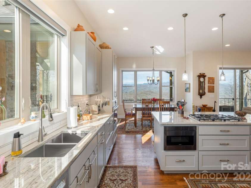 69 Pepperbush Road, Brevard, NC 28712.  MLS# CAR4329765, YatesRealty ID 7019. 