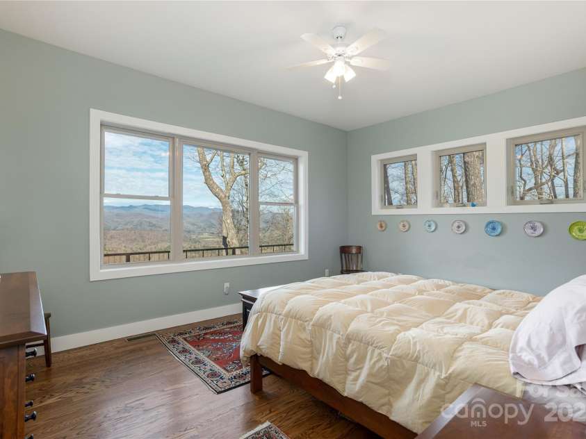 69 Pepperbush Road, Brevard, NC 28712.  MLS# CAR4329765, YatesRealty ID 7019. 