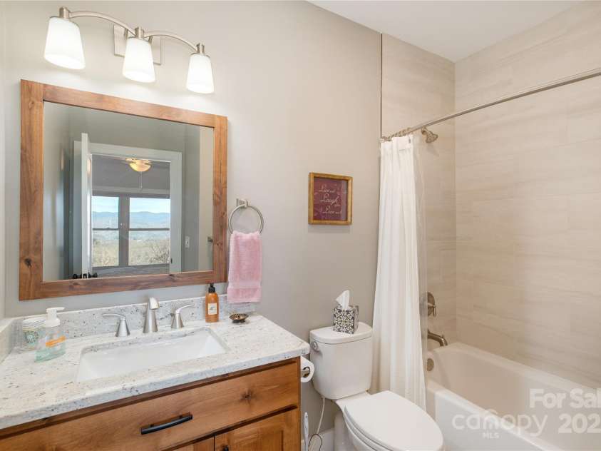 69 Pepperbush Road, Brevard, NC 28712.  MLS# CAR4329765, YatesRealty ID 7019. 