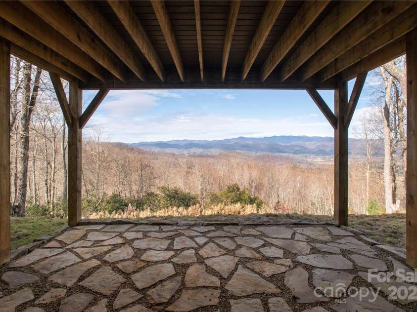 69 Pepperbush Road, Brevard, NC 28712.  MLS# CAR4329765, YatesRealty ID 7019. 
