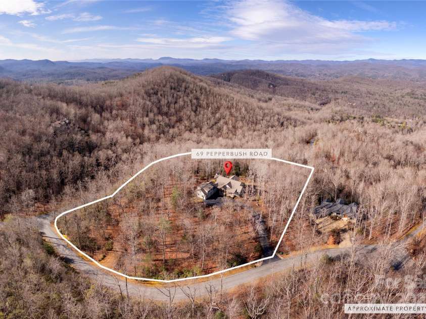 69 Pepperbush Road, Brevard, NC 28712.  MLS# CAR4329765, YatesRealty ID 7019. 