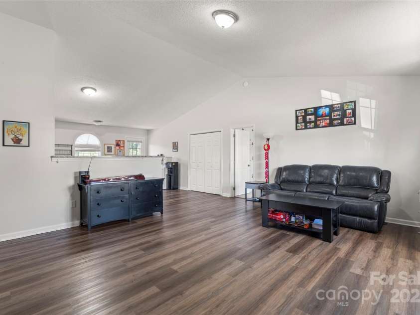 1009 Braxton Drive, Concord, NC 28025.  MLS# CAR4313809, YatesRealty ID 702. 