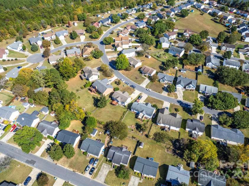 1009 Braxton Drive, Concord, NC 28025.  MLS# CAR4313809, YatesRealty ID 702. 