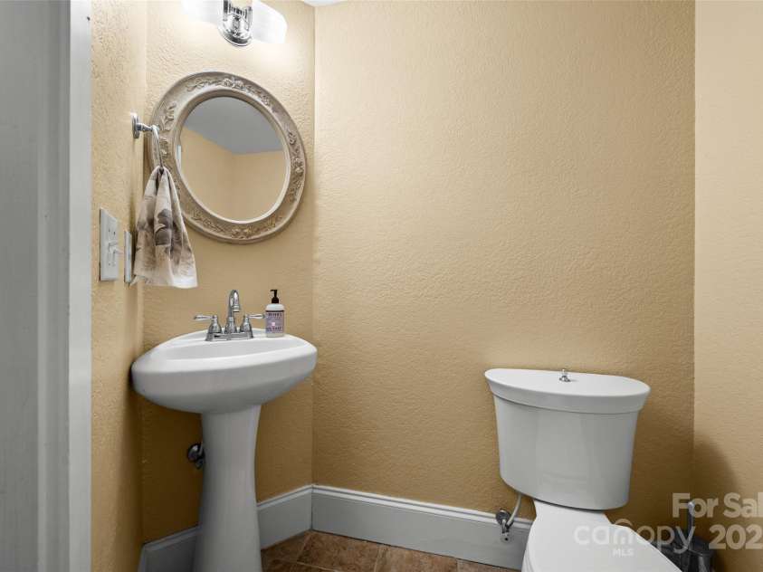 571 Terrys Gap Road, Fletcher, NC 28732.  MLS# CAR4330724, YatesRealty ID 702. Half bath on main