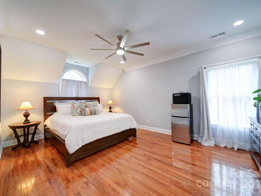 119 Plantation Drive, Mooresville, NC 28117.  MLS# CAR4198986, YatesRealty ID 7020. Owner's Suite