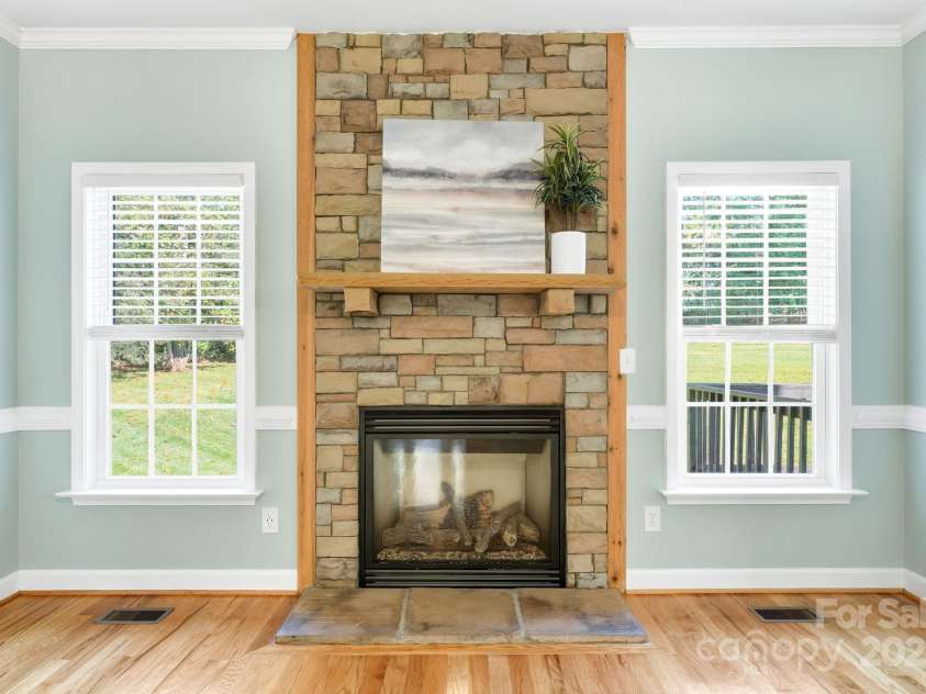117 Chandler Drive, Mocksville, NC 27028.  MLS# CAR4311505, YatesRealty ID 7021. 