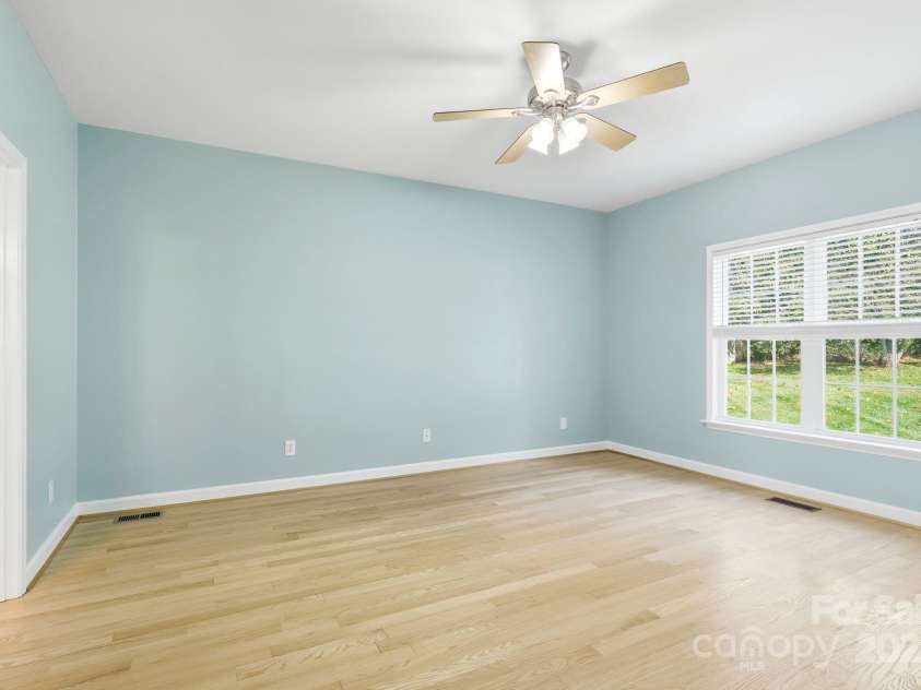 117 Chandler Drive, Mocksville, NC 27028.  MLS# CAR4311505, YatesRealty ID 7021. 