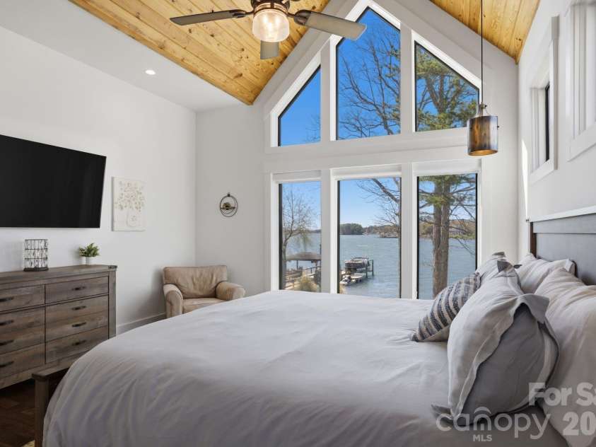 7748 Harbor Lane, Denver, NC 28037.  MLS# CAR4357257, YatesRealty ID 7022. 