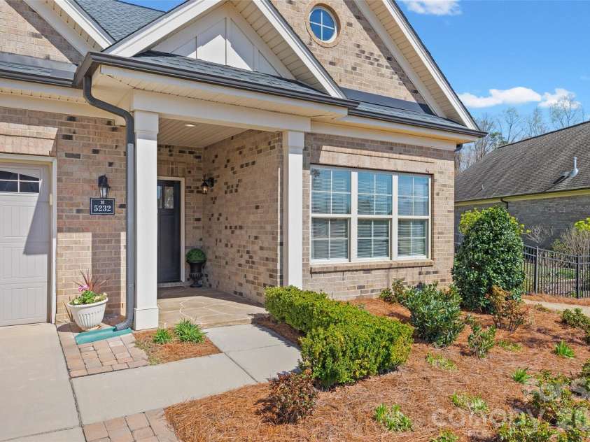 5232 Courtyard Lane, Belmont, NC 28012.  MLS# CAR4359037, YatesRealty ID 7025. 