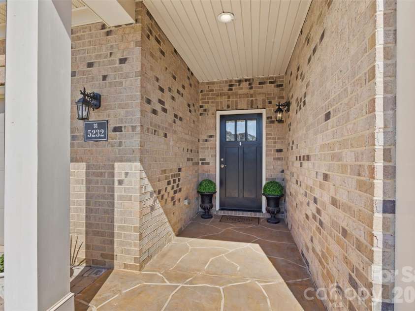 5232 Courtyard Lane, Belmont, NC 28012.  MLS# CAR4359037, YatesRealty ID 7025. 