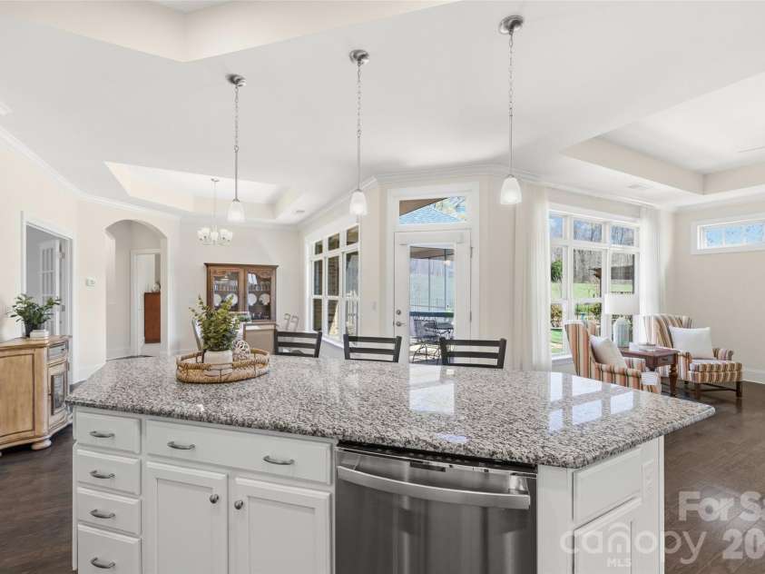 5232 Courtyard Lane, Belmont, NC 28012.  MLS# CAR4359037, YatesRealty ID 7025. 