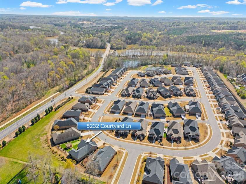 5232 Courtyard Lane, Belmont, NC 28012.  MLS# CAR4359037, YatesRealty ID 7025. 