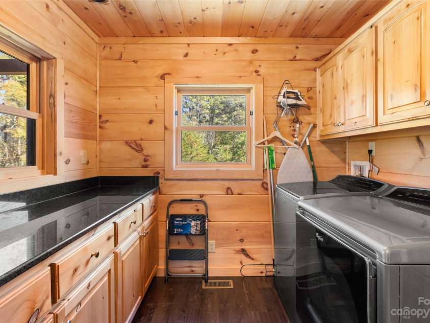 1642 Smith Waldrop Road, Mill Spring, NC 28756.  MLS# CAR4089037, YatesRealty ID 7026. Main Floor Laundry Room