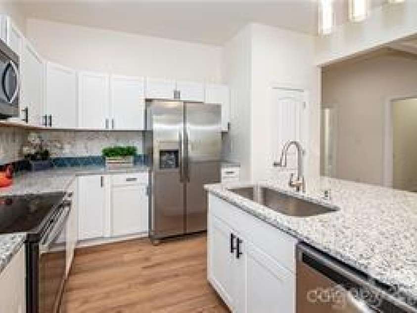 115 Lacy Street, Chester, SC 29706.  MLS# CAR4288204, YatesRealty ID 7028. 