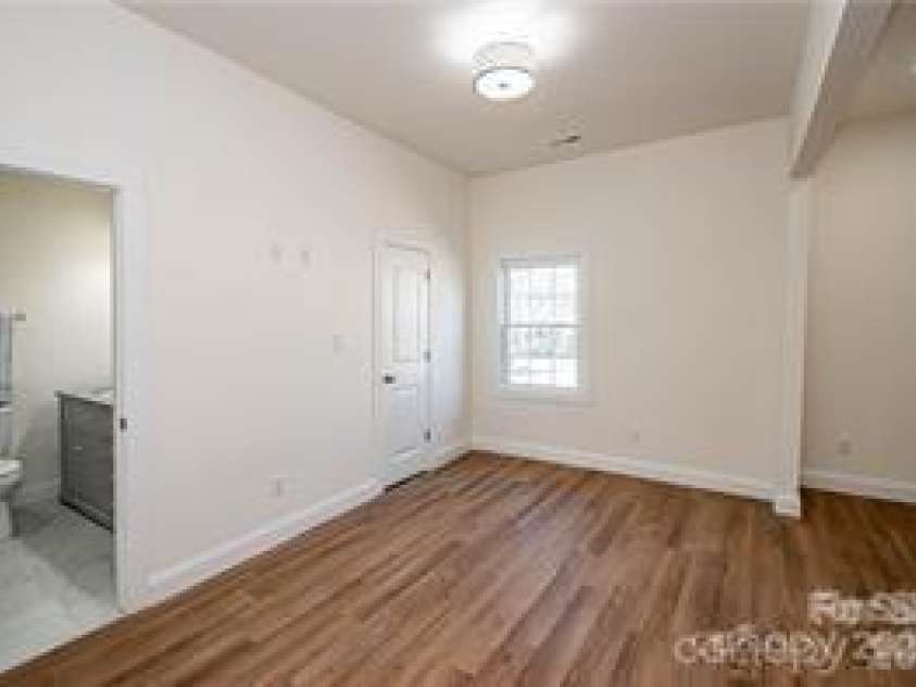 115 Lacy Street, Chester, SC 29706.  MLS# CAR4288204, YatesRealty ID 7028. 