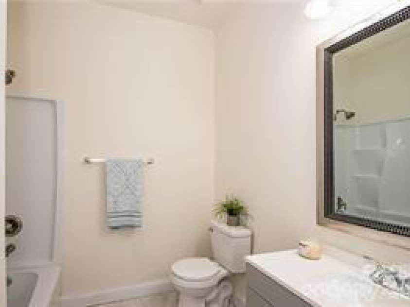 115 Lacy Street, Chester, SC 29706.  MLS# CAR4288204, YatesRealty ID 7028. 