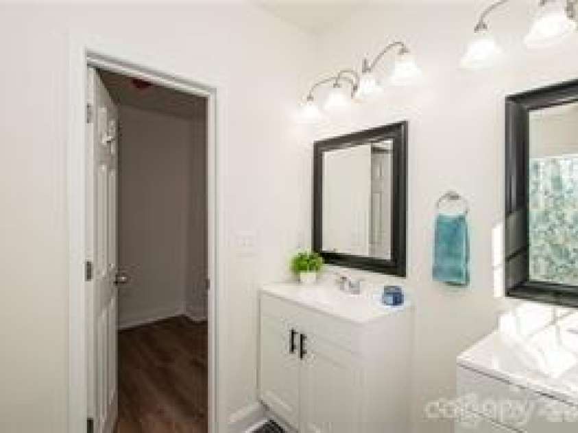115 Lacy Street, Chester, SC 29706.  MLS# CAR4288204, YatesRealty ID 7028. 
