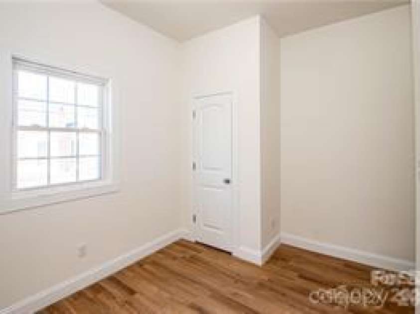 115 Lacy Street, Chester, SC 29706.  MLS# CAR4288204, YatesRealty ID 7028. 