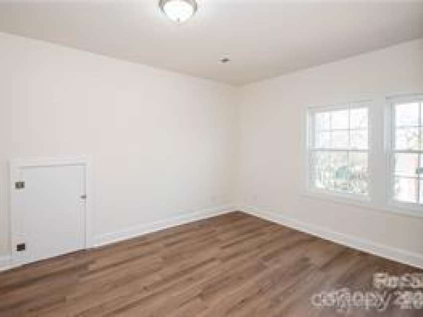 115 Lacy Street, Chester, SC 29706.  MLS# CAR4288204, YatesRealty ID 7028. 