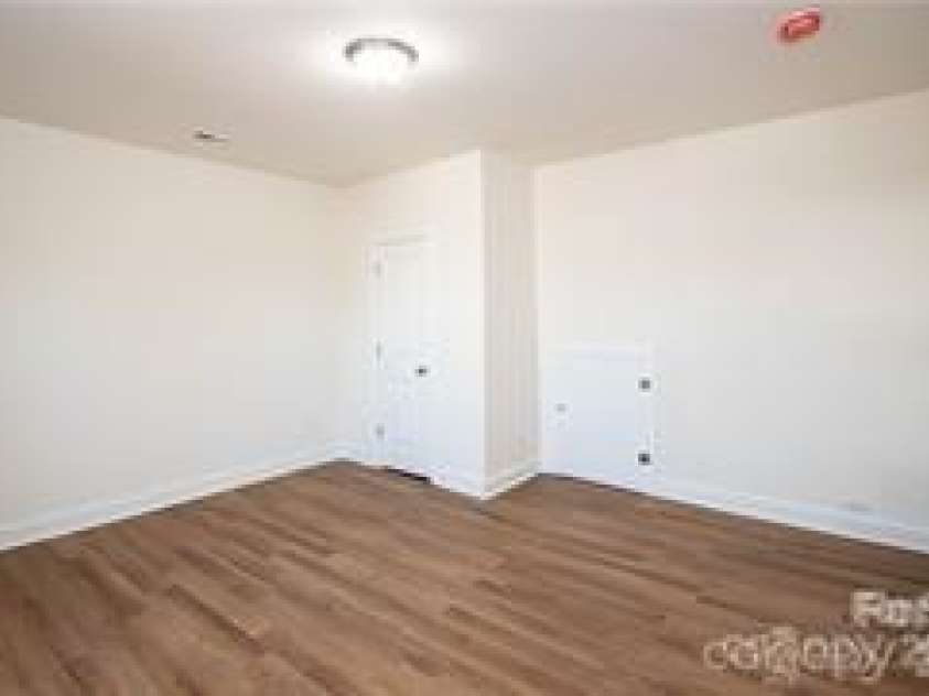 115 Lacy Street, Chester, SC 29706.  MLS# CAR4288204, YatesRealty ID 7028. 