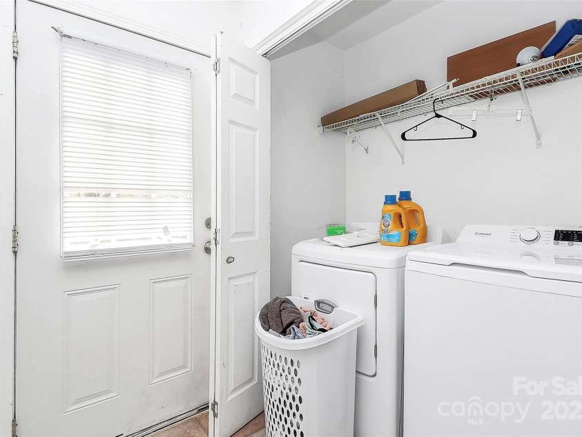 307 Mcneely Avenue, Mooresville, NC 28115.  MLS# CAR4220900, YatesRealty ID 7028. 