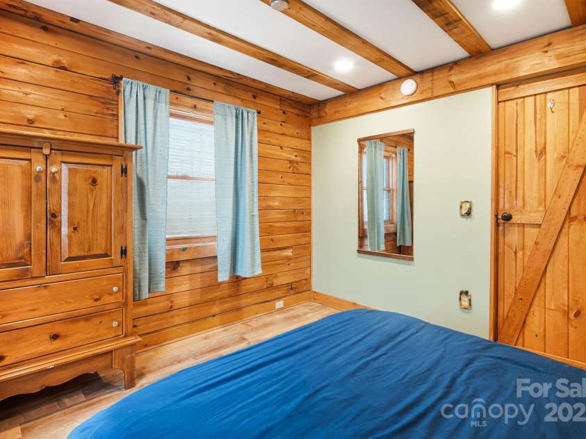 2977 Heath Peak Road, Waynesville, NC 28785.  MLS# CAR4300239, YatesRealty ID 7029. 