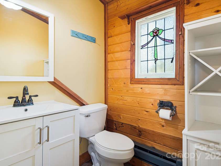 2977 Heath Peak Road, Waynesville, NC 28785.  MLS# CAR4300239, YatesRealty ID 7029. 