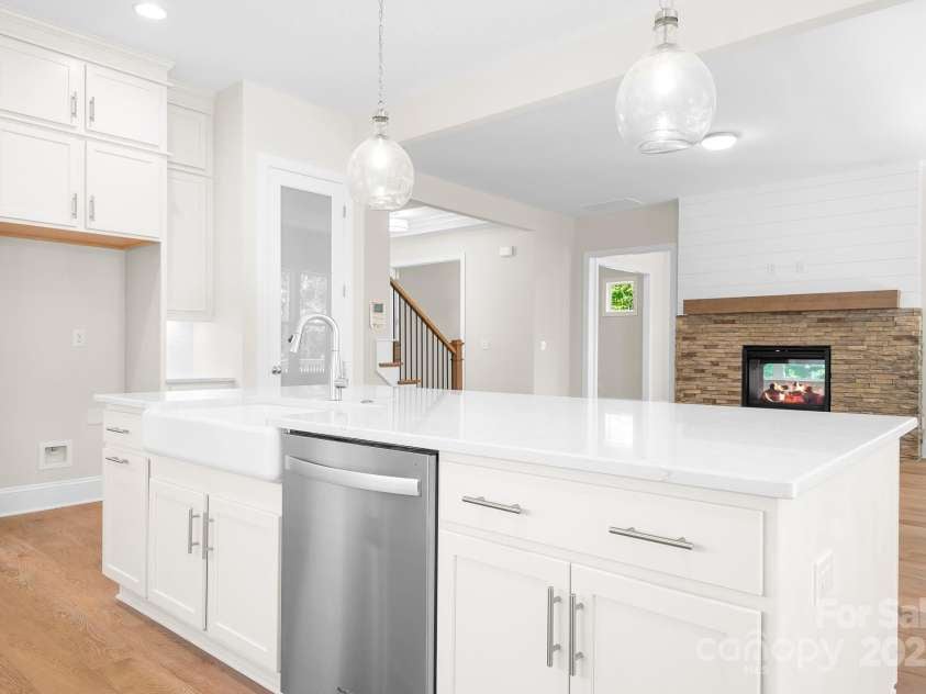 106 Windbluff Court, Statesville, NC 28677.  MLS# CAR4294254, YatesRealty ID 703. 