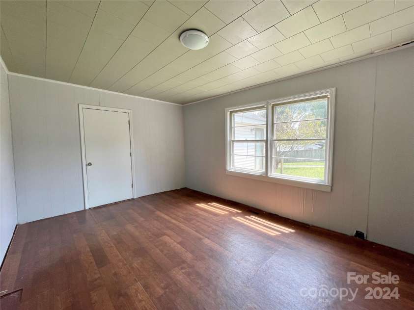 142 Swink Street, Concord, NC 28027.  MLS# CAR4201945, YatesRealty ID 703. 