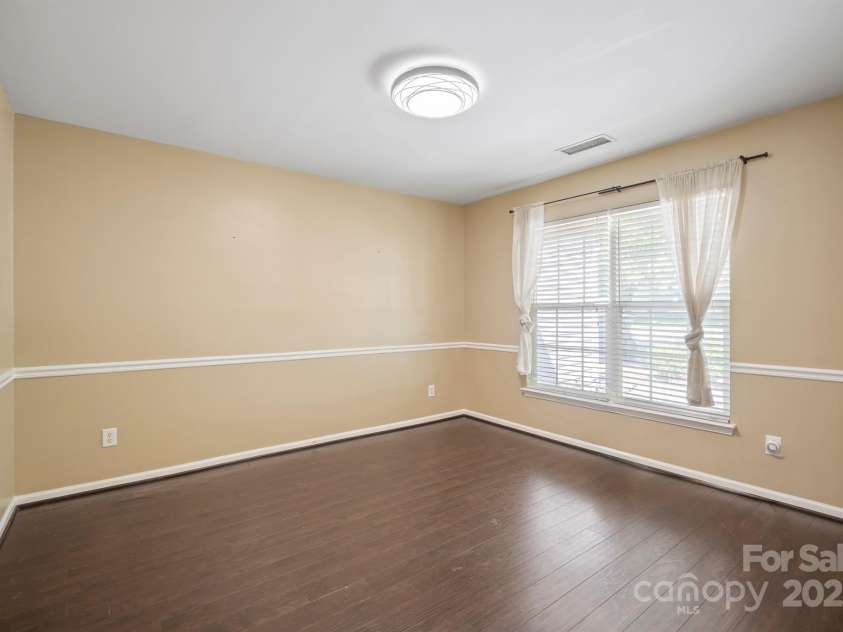 1838 Summit Ridge Lane, Kannapolis, NC 28083.  MLS# CAR4240108, YatesRealty ID 7030. Flex space