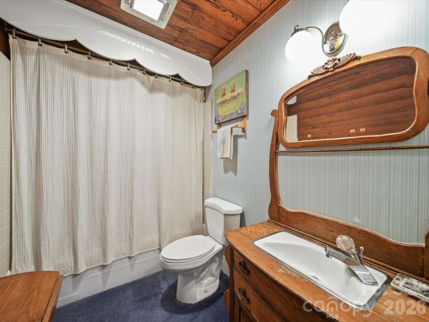 16801 Randalls Ferry Road, Norwood, NC 28128.  MLS# CAR4285843, YatesRealty ID 7032. 