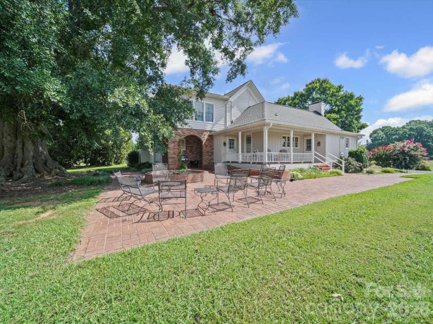 16801 Randalls Ferry Road, Norwood, NC 28128.  MLS# CAR4285843, YatesRealty ID 7032. 
