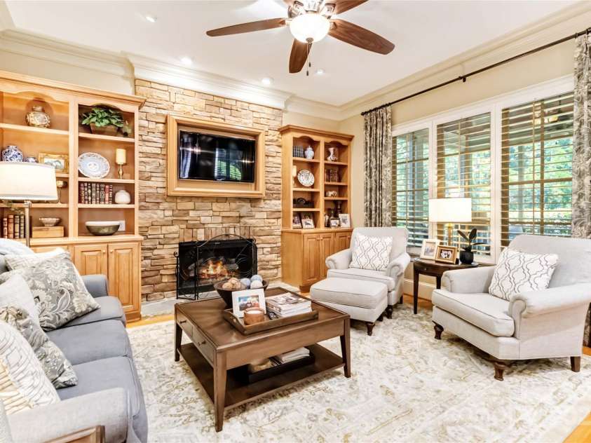 9200 Kingsmead Lane, Waxhaw, NC 28173.  MLS# CAR4247778, YatesRealty ID 7033. 