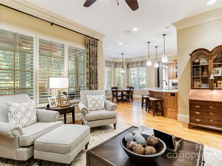 9200 Kingsmead Lane, Waxhaw, NC 28173.  MLS# CAR4247778, YatesRealty ID 7033. 