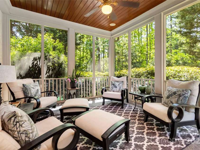 9200 Kingsmead Lane, Waxhaw, NC 28173.  MLS# CAR4247778, YatesRealty ID 7033. 