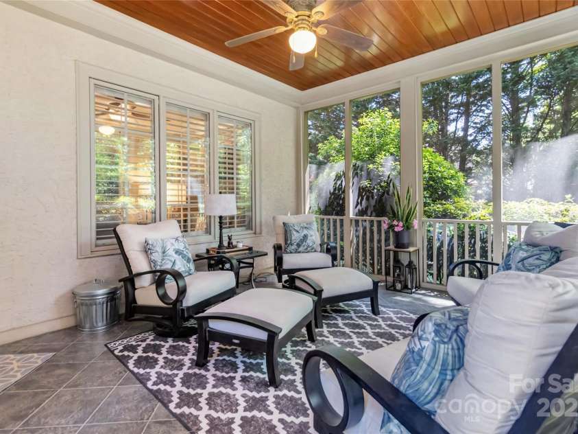 9200 Kingsmead Lane, Waxhaw, NC 28173.  MLS# CAR4247778, YatesRealty ID 7033. 