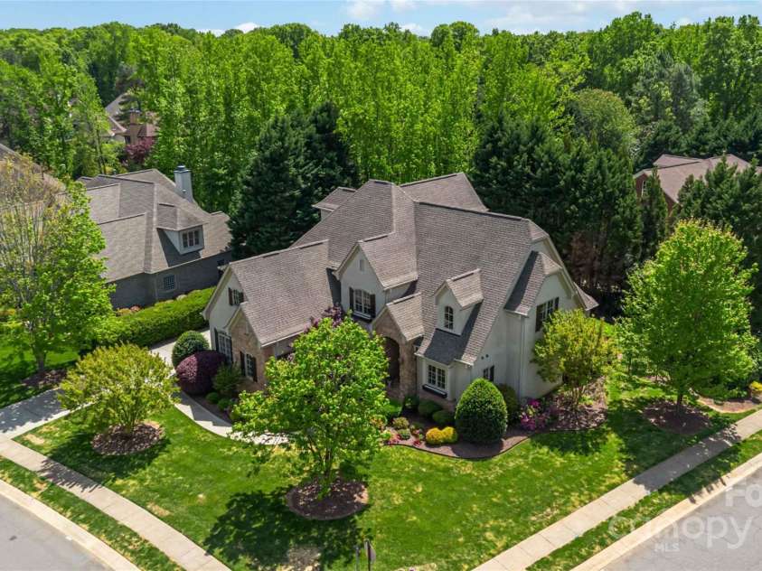 9200 Kingsmead Lane, Waxhaw, NC 28173.  MLS# CAR4247778, YatesRealty ID 7033. 