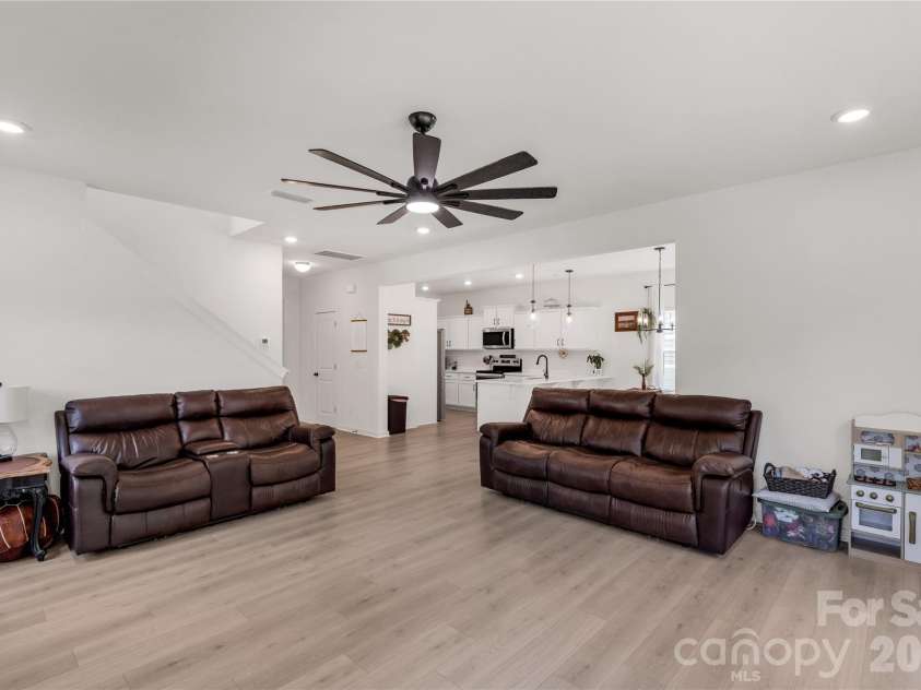 11117 Argosy Drive, Lancaster, SC 29720.  MLS# CAR4335276, YatesRealty ID 7034. 