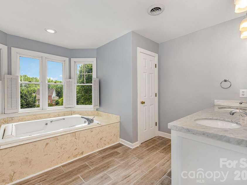 109 Arabian Lane, Salisbury, NC 28147.  MLS# CAR4252270, YatesRealty ID 7035. 
